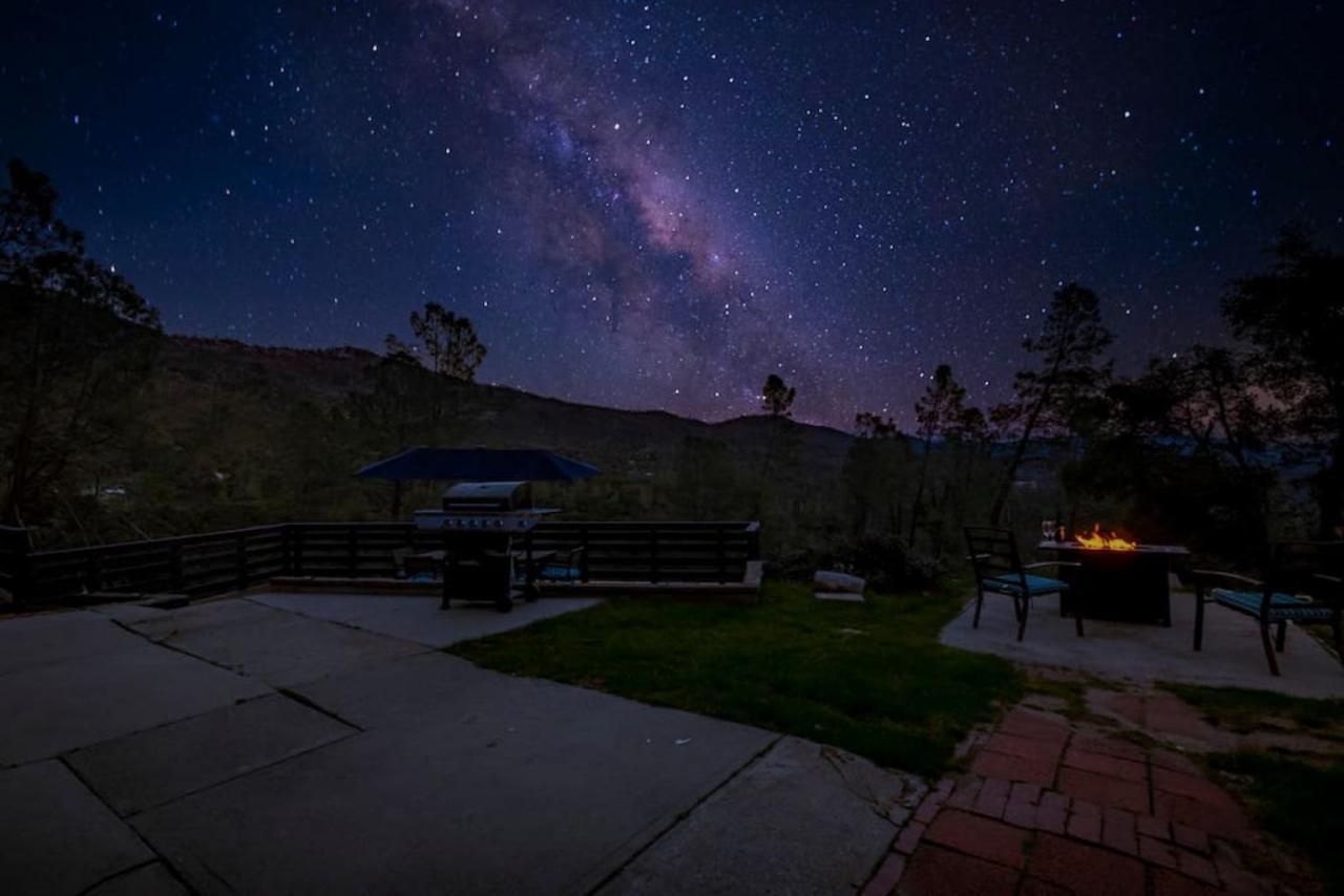 Sierra Vista Lookout Lodge With Creek, Waterfall And Waterholes, Minutes From Bass Lake And Yosemite South Gate North Fork ภายนอก รูปภาพ