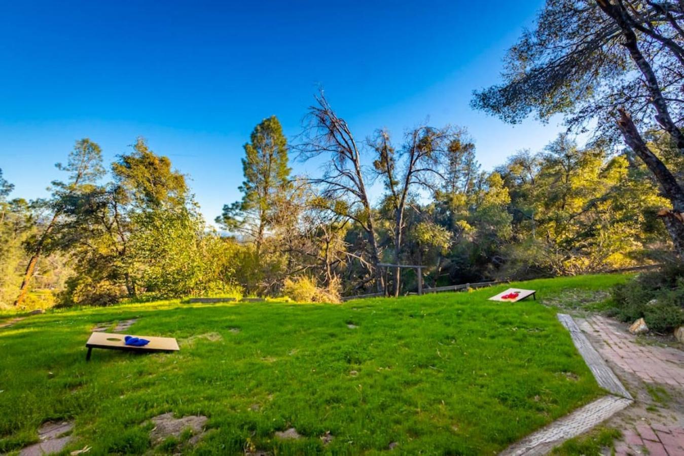 Sierra Vista Lookout Lodge With Creek, Waterfall And Waterholes, Minutes From Bass Lake And Yosemite South Gate North Fork ภายนอก รูปภาพ